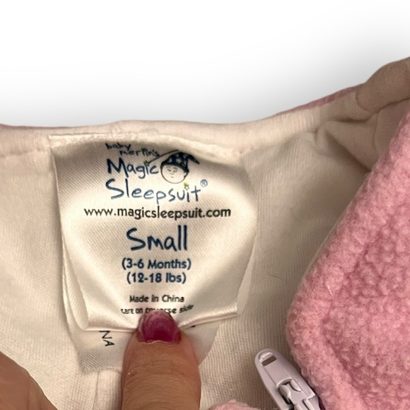 Baby Merlin’s fleece magic sleep suit 3-6month - Picture 4 of 6